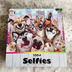 Funny Pets Backyard Selfie Puzzle 550 Pieces